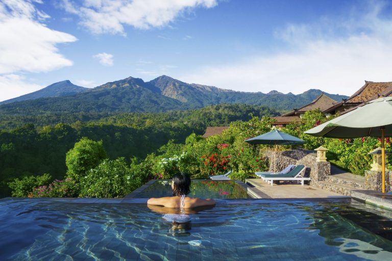 Nagaindo land for sale investment property Kuta Lombok villa pool contact